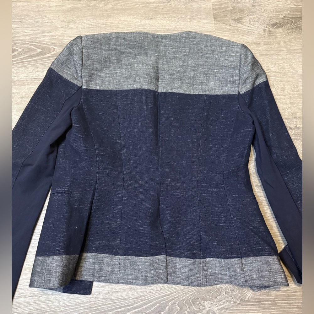 •BCBGMAXAZRIA• BLAZER - Picture 4 of 5